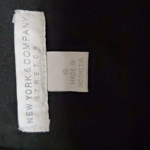 NEW YORK & COMPANY Pencil Leather Skirt 10 black - Picture 3 of 8